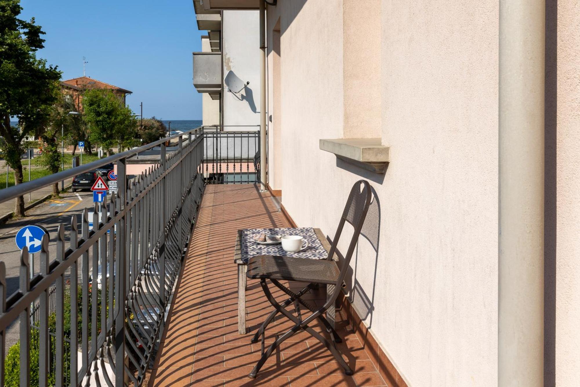 Residence Tre Trilo&Suites リミニ エクステリア 写真