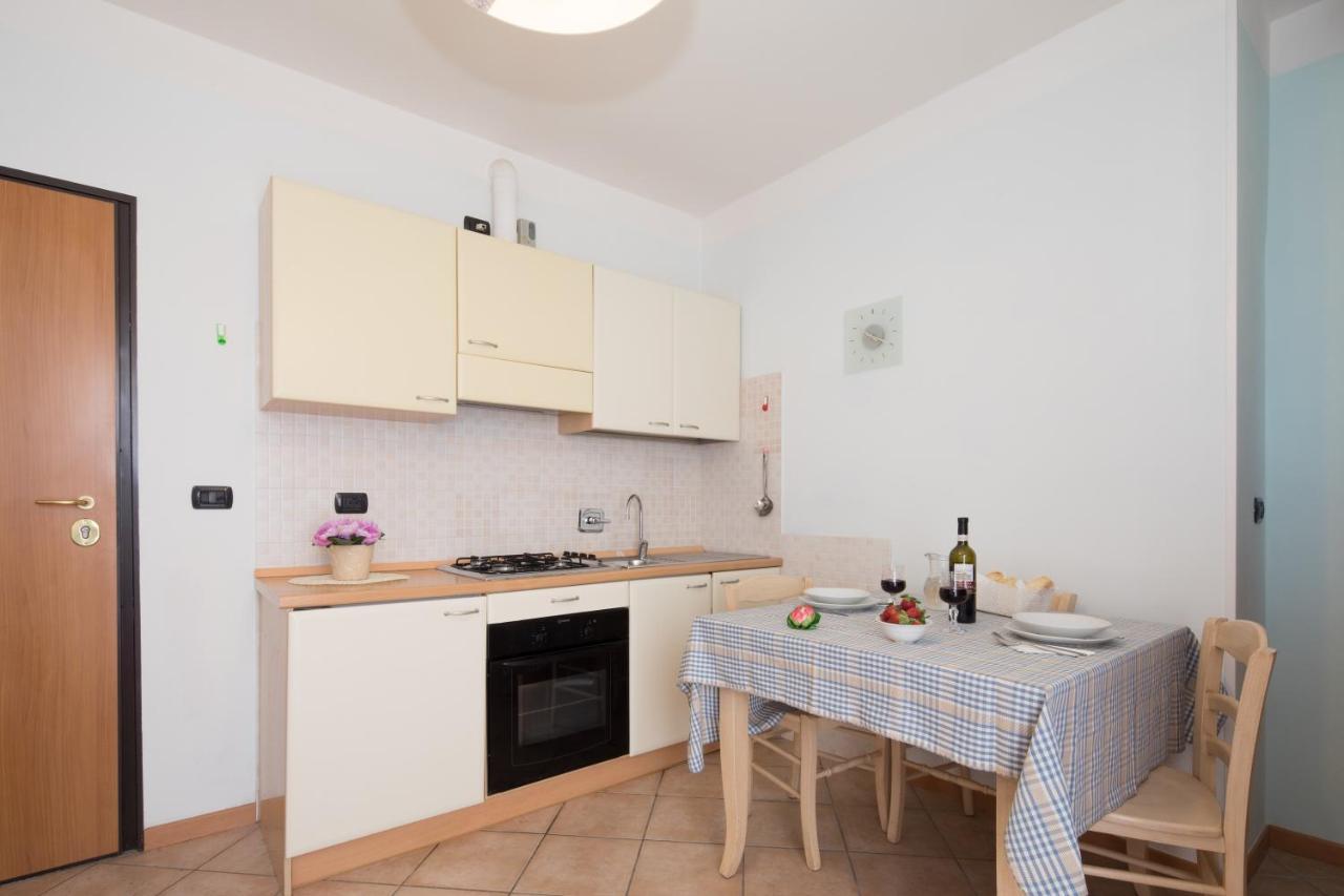 Residence Tre Trilo&Suites リミニ エクステリア 写真