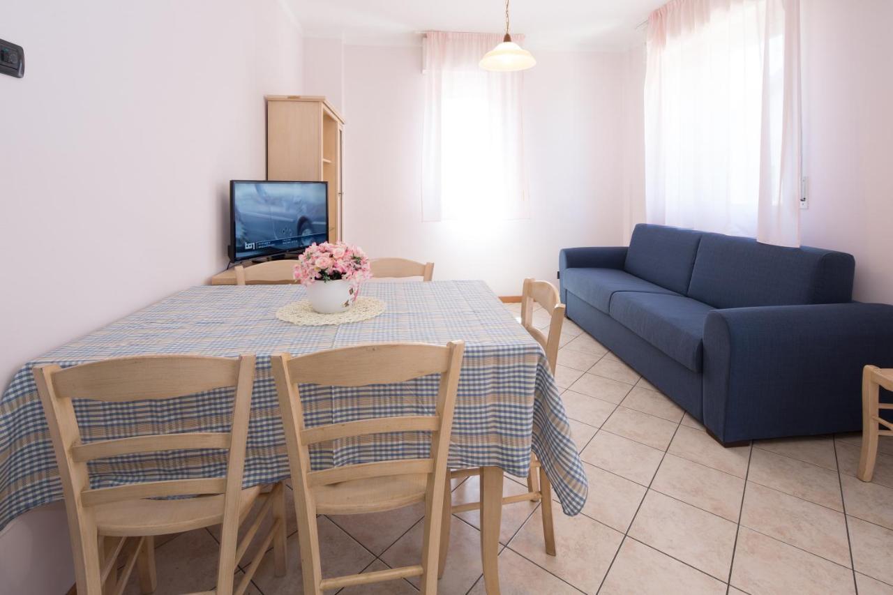 Residence Tre Trilo&Suites リミニ エクステリア 写真
